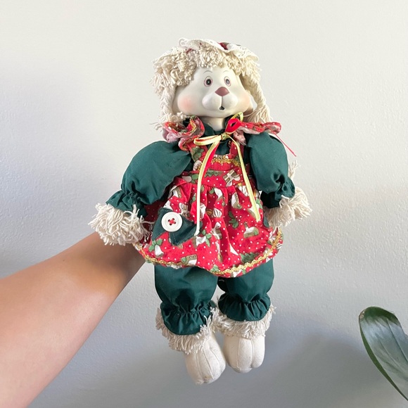 House of Lloyd Holiday Vintage House Of Lloyd Hip And Hop Christmas Around World Porcelain